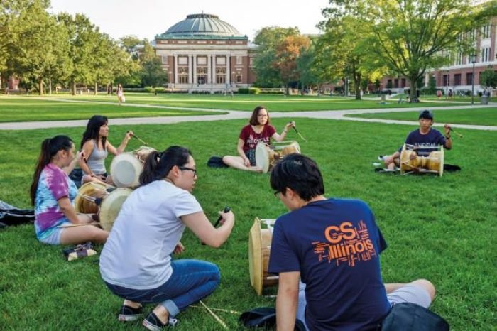 Exploring the University of Illinois Urbana-Champaign: A Comprehensive Overview